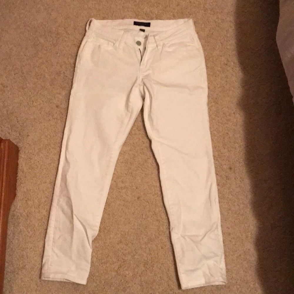 White capris